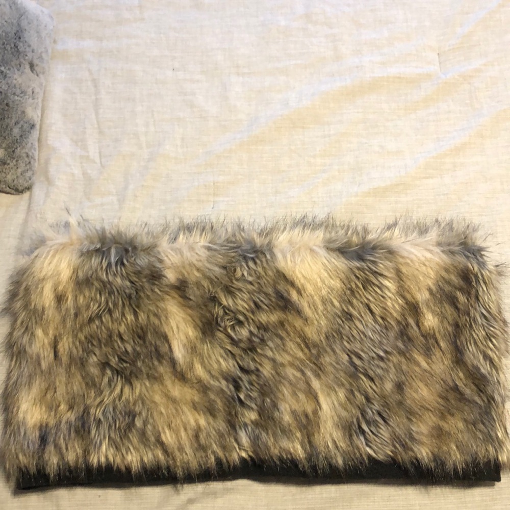 Faux Fur and Fleece Scarf
